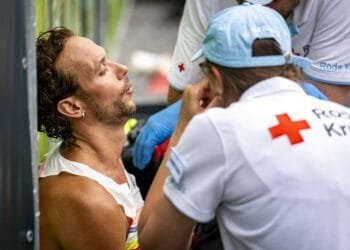 Runners in Groningen marathon treated for heat exhaustion