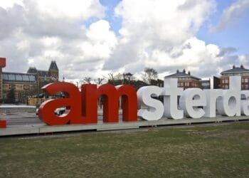 Agency behind Iamsterdam sign declared bankrupt