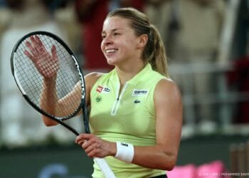 Qualifier Chwalińska stunt weer en bereikt finale Roland Garros