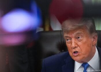 Trump staakt aanvallen op Iran en zinspeelt op akkoord