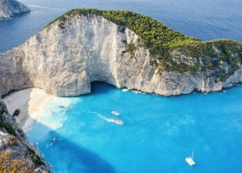Beroemd strand met scheepswrak op Zakynthos blijft deze zomer gesloten