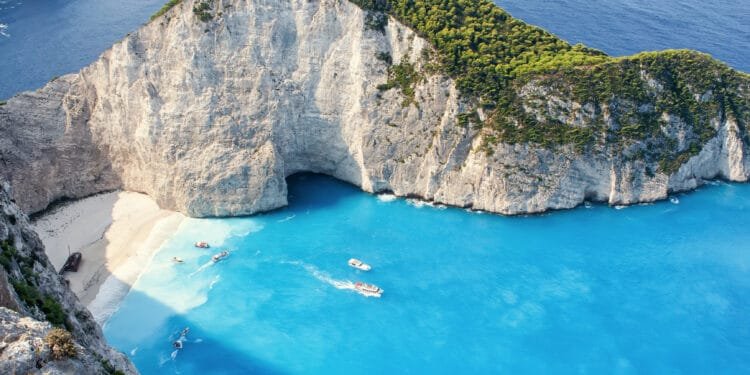 Beroemd strand met scheepswrak op Zakynthos blijft deze zomer gesloten