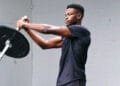 Deze oefening voor je buikspieren is veel beter dan sit-ups