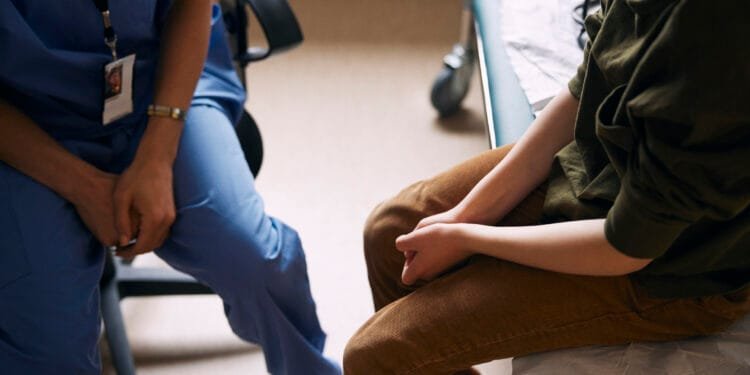 ‘Dokter ChatGPT’ wordt beter in het stellen van diagnoses, maar artsen blijven onmisbaar