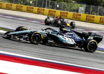 Verstappen tweede achter Russell bij GP van Oostenrijk