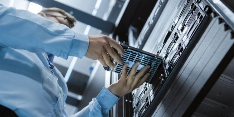Fewer Dutch firms hit by cyberattacks, but AI threats loom