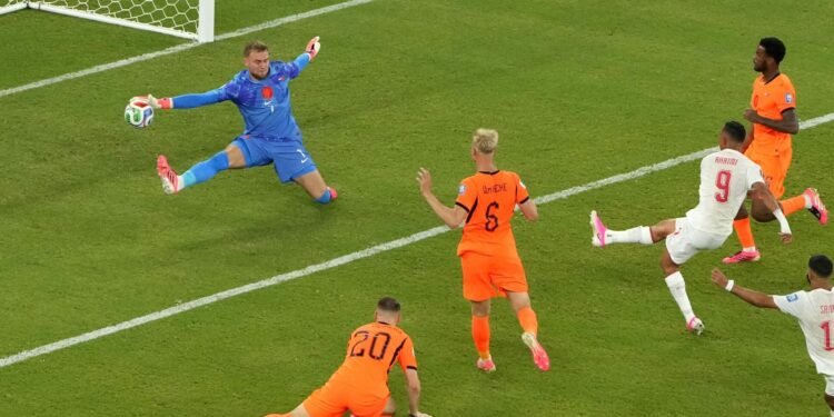 Toothless Oranje dumped out of World Cup on penalties by Morocco