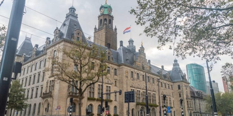 Five parties agree coalition in Rotterdam with one-seat majority