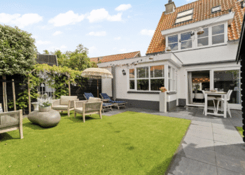 Binnenkijken bij Montana Meiland: haar huis van 789.000 euro heeft een opvallende verrassing in de garage