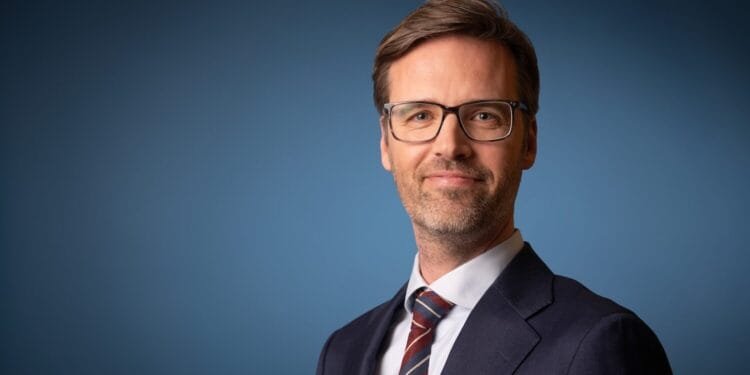 GroenLinks-PvdA sides with minister to boost Dutch aid budget