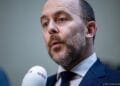 Asielminister ontbiedt 10 gemeenten vanwege spreidingswet