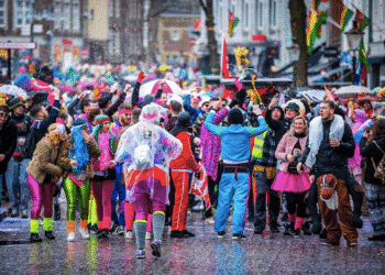 Provincie Limburg investeert 4 ton in carnavalsverenigingen: ‘Levert een bijdrage aan cultuur en maatschappij’