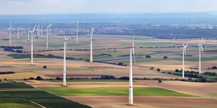 Dutch border residents in a spin over giant German wind turbines