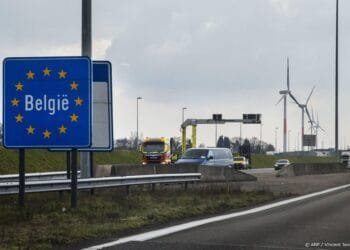 ‘België wil vanaf mei 2027 tolvignet voor wegen invoeren’: zoveel gaat ’t je kosten