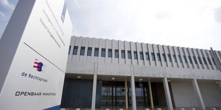 Bijna 14 jaar cel voor jeugdvriend Taghi voor rol bij liquidaties