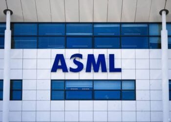 ASML verhoogt financiële verwachtingen na sterk tweede kwartaal