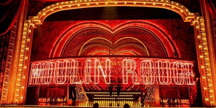 Musical Moulin Rouge! stopt voortijdig wegens waterschade