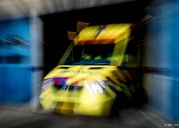 Twee mensen omgekomen bij auto-ongeluk in Dirksland, Zuid-Holland