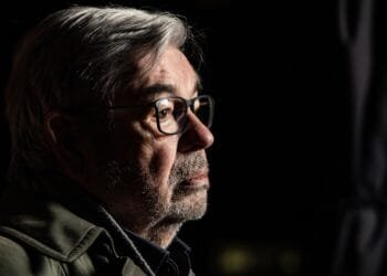 Maarten van Rossem vindt situatie Ter Apel een voorbeeld van stompzinnige onwil: ‘Echt beschamend’