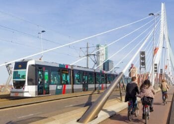 Erasmus Bridge reopens after Rotterdam tram collision