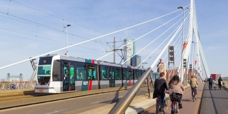 Erasmus Bridge reopens after Rotterdam tram collision