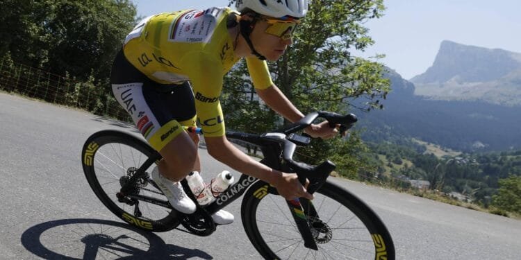 Pogačar boekt op Alpe d’Huez vijfde ritzege Tour de France