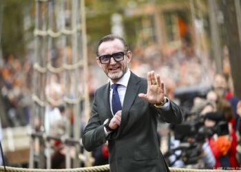 Prins Bernhard verkoopt zakelijke belangen, ook circuit Zandvoort