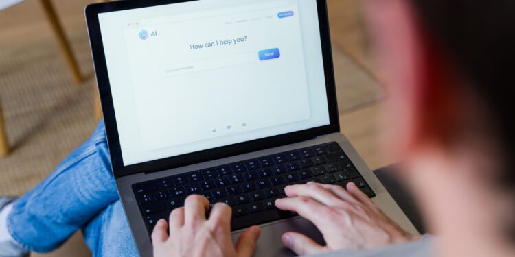 Onderzoek: chatbots zijn tegenwoordig net zo overtuigend als mensen