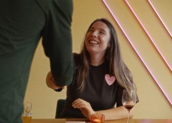 Trans vrouw Tammie (31) zoekt een vriendje: ‘Hij zei grappig, mijn broer gaat met een moslima en ik met een man’