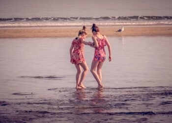Diana (41): ‘Onze dochters (11 en 9) gaan dit jaar niet mee op vakantie, want mijn man ik hebben rust nodig’
