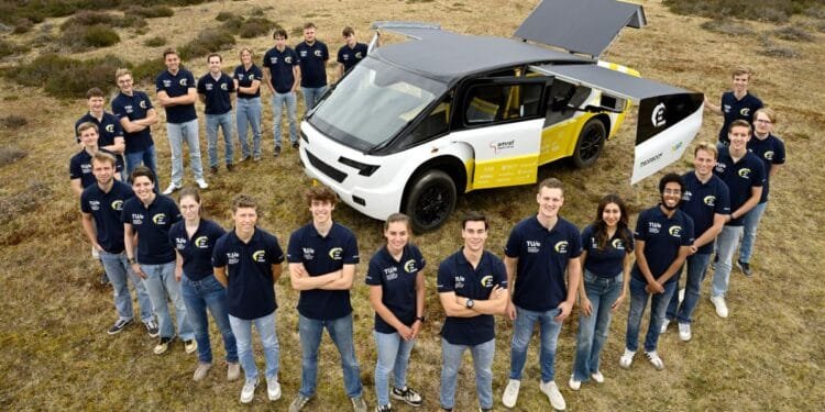 Eindhoven students build world’s first solar-powered ambulance