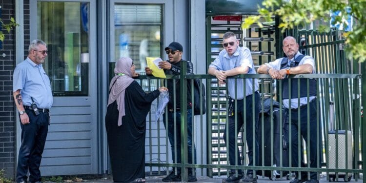 Aid groups abandon efforts around Ter Apel after stabbings