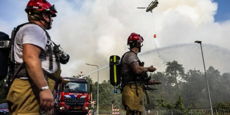 Limburgse natuurbrand breidt zich nog uit