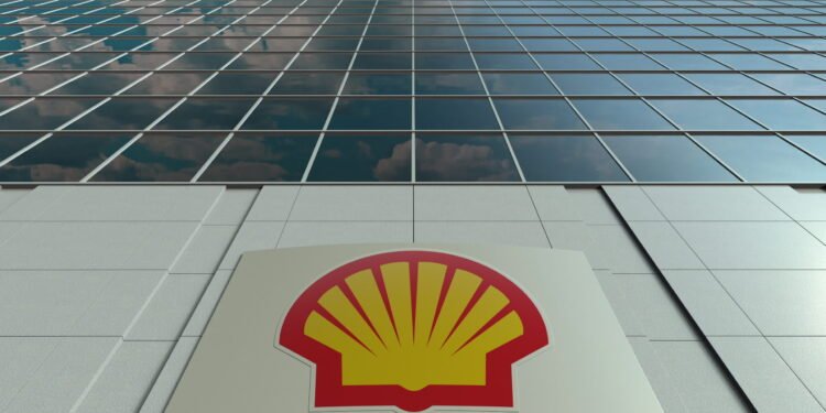 Shell sells Dutch solar farms in retreat from renewables
