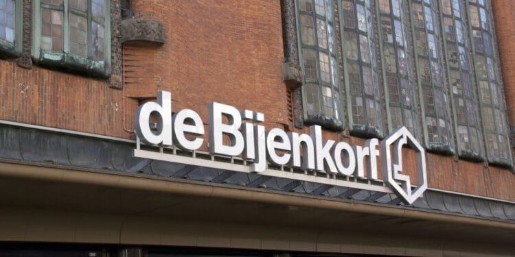Bol and De Bijenkorf warn customers of possible data leak