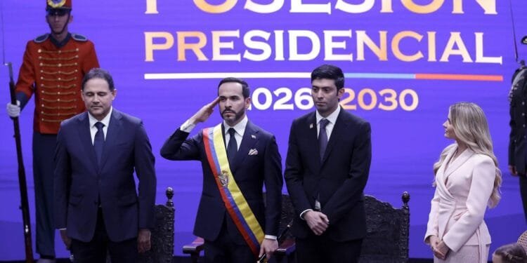 De la Espriella ingezworen als president van Colombia