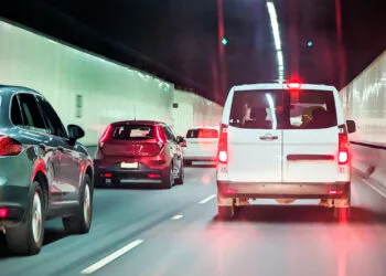 Onderzoek onthult grootste verkeersergernis: vooral Nederlandse vrouwen zijn er klaar mee