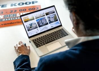 CBS: koopwoningen in 2e kwartaal bijna overal duurder, maar in 6 gemeenten juist goedkoper