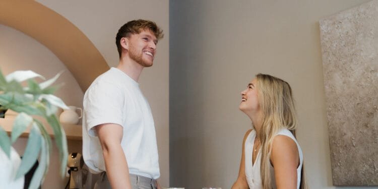 Brittany en Jort (27): gelukkig in de liefde en succesvol met hun inklapbare loopband: ‘Eén front én een eigen visie’