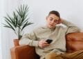 Onderzoek onder 1567 tieners: problematisch TikTok-gebruik gelinkt aan minder veerkracht op school