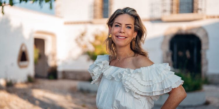 Journalisten bespreken Iris uit B&B Vol Liefde: ‘Zij zag Jiry alleen maar als lekker en heeft nul inlevingsvermogen’