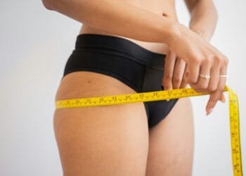 Onderzoek onder 260.000 mensen: 5 procent met gezond BMI heeft tóch een te grote buikomvang als risico