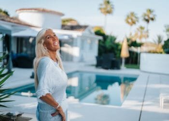 Caroline (68) uit B&B Vol Liefde kan het aantal reacties niet meer aan: ‘Elke keer meer dan 1000’