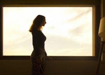 Cato (44) in Opgebiecht: ‘Ik ontdekte dat haar vriend vreemdging, maar durfde niets te zeggen’