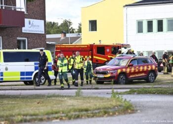 Zeker drie gewonden na zwaardaanval op Zweedse school