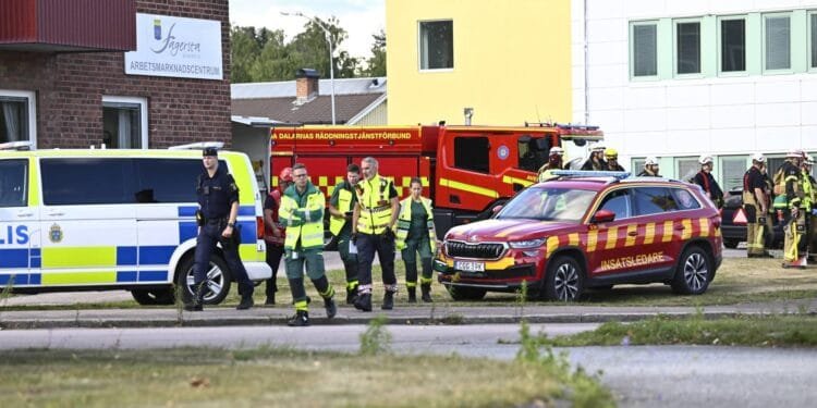 Zeker drie gewonden na zwaardaanval op Zweedse school