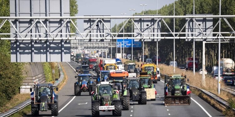 Afspraak om strafrechtelijk op te treden bij snelwegblokkades