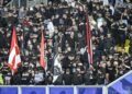 Feyenoord neemt na vuurwerkgeweld geen fans mee naar NEC en PEC