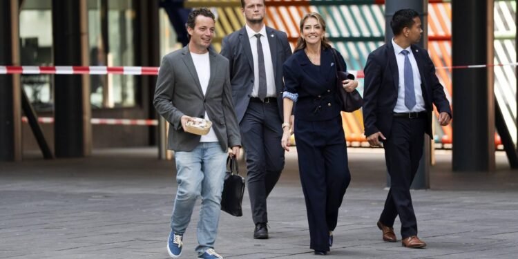 Coalitiepartijen onderhandelen zondag verder over begroting