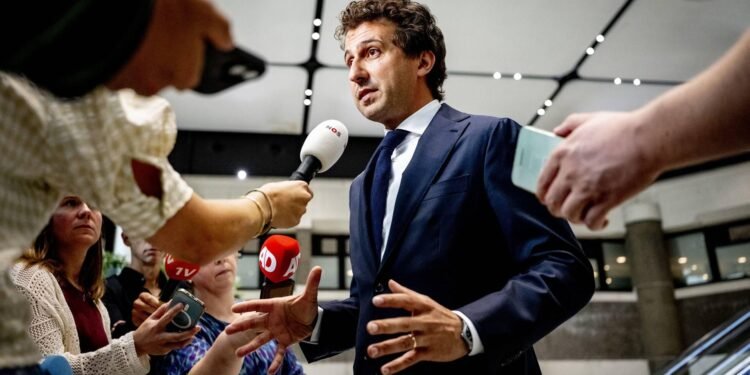 Klaver ziet crisis die is ‘ingebakken in minderheidskabinet’